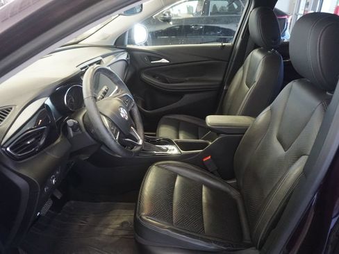 Used 2021 Buick Encore GX Essence AWD/4WD image 21