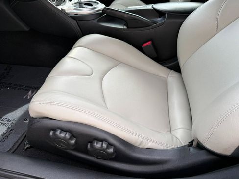 Used 2009 Nissan 370Z Touring w/ Aerodynamics Pkg RWD image 24