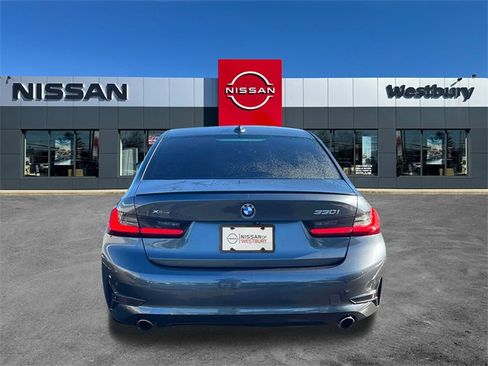 Used 2019 BMW 330i xDrive Sedan w/ Premium Package image 5
