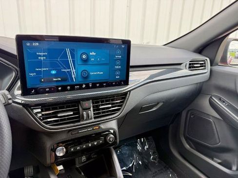 Certified 2025 Ford Escape ST-Line Elite w/ Premium Technology Package AWD/4WD image 22