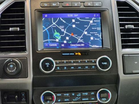 Used 2021 Ford Expedition Max Platinum AWD/4WD image 12
