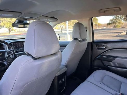 Used 2019 Chevrolet Colorado LT w/ LT Convenience Package image 13