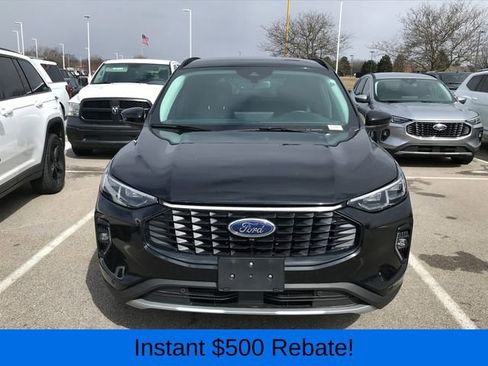 Used 2023 Ford Escape Platinum image 11