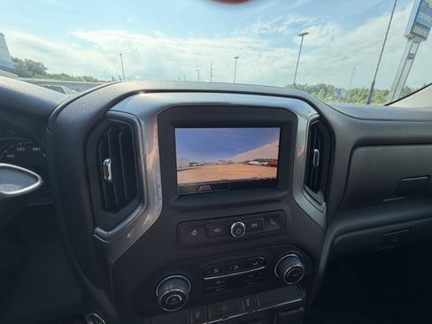 Used 2024 Chevrolet Silverado 2500 W/T w/ WT Convenience Package AWD/4WD image 9