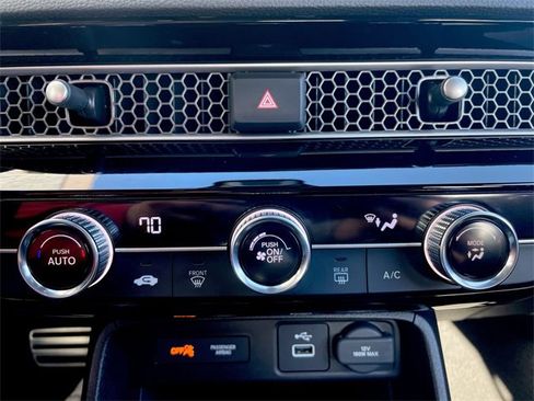 Used 2024 Honda Civic Sport image 18