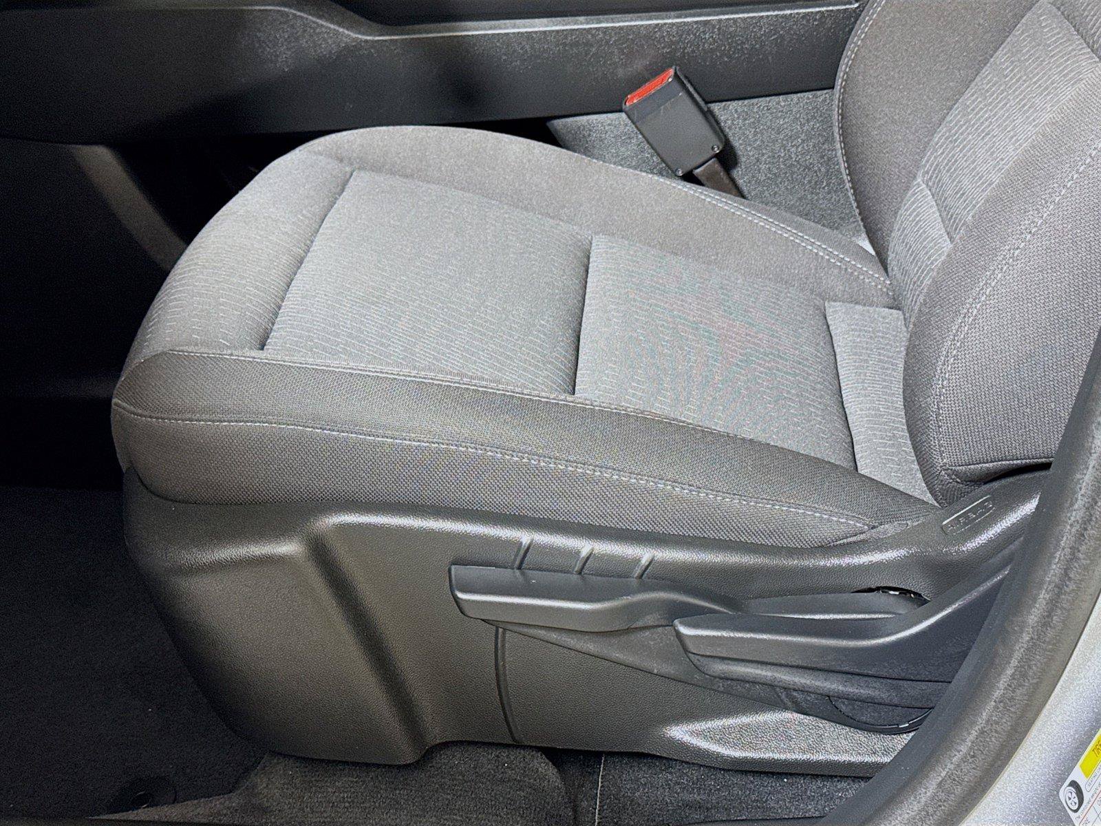 Certified 2026 Chevrolet Equinox LT FWD image 17