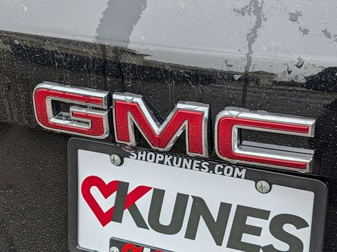 New 2026 GMC Terrain Elevation w/ Elevation Premium Package image 13