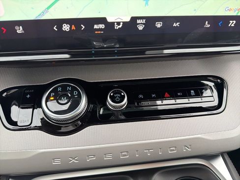 New 2025 Ford Expedition Max Active image 34