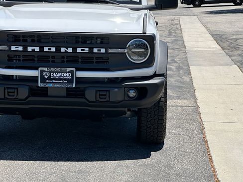 New 2026 Ford Bronco Big Bend w/ Black Diamond Package AWD/4WD image 13