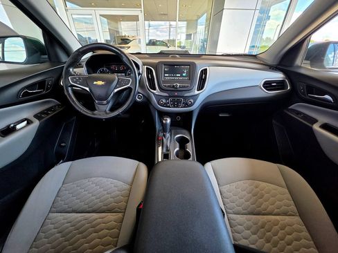 Used 2018 Chevrolet Equinox LT AWD/4WD image 17