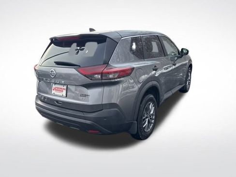 Used 2021 Nissan Rogue S image 5