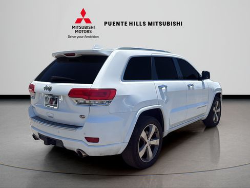 Used 2014 Jeep Grand Cherokee Overland AWD/4WD image 5