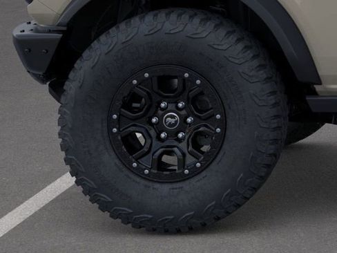 New 2026 Ford Bronco Badlands image 21