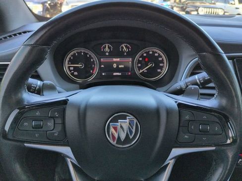 Used 2022 Buick Enclave Essence FWD image 34