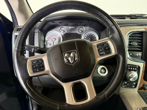 Used 2015 RAM 1500 Laramie w/ Convenience Group image 19