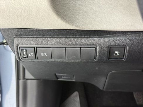 Used 2025 Toyota Corolla LE image 14