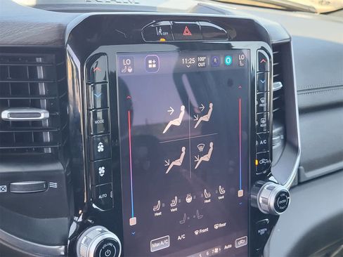 Certified 2025 RAM 1500 Laramie image 19