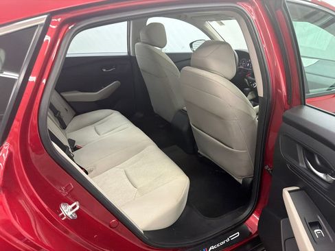 Used 2024 Honda Accord EX image 16