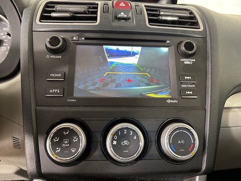 Used 2017 Subaru Forester 2.5i image 16