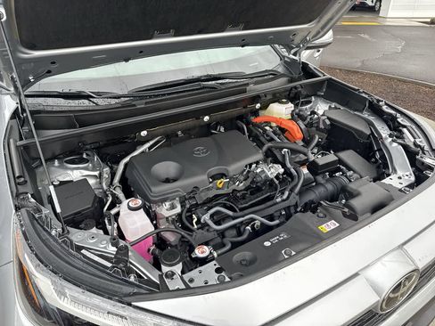 New 2025 Toyota RAV4 XLE image 7