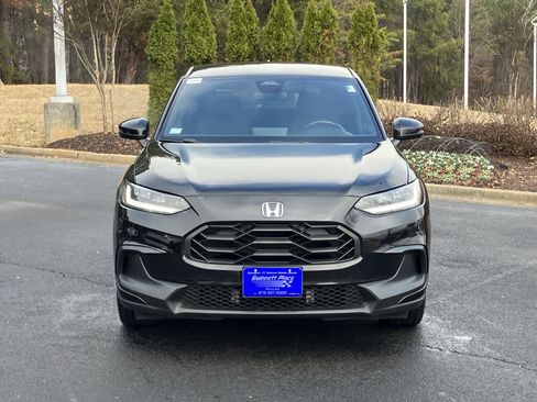 Certified 2023 Honda HR-V Sport image 3