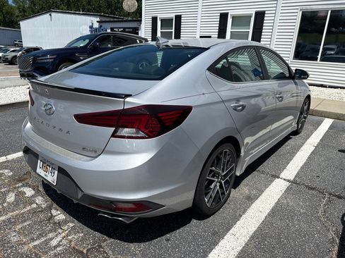 Used 2019 Hyundai Elantra Sport w/ Cargo Package FWD image 4