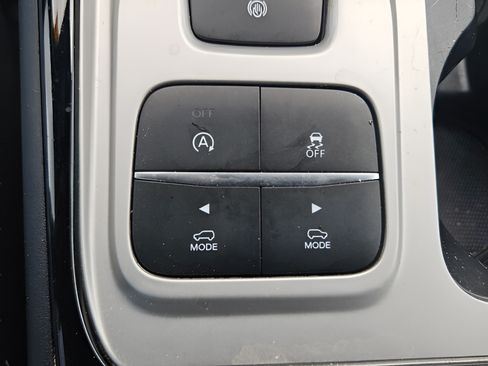 Used 2022 Ford Explorer ST w/ ST Street Pack RWD image 22