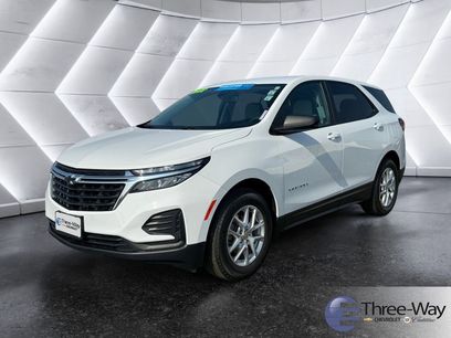 Certified 2022 Chevrolet Equinox LS w/ LS Convenience Package