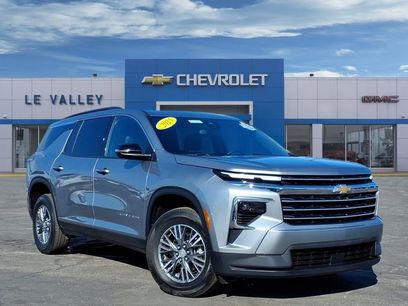 Certified 2025 Chevrolet Traverse LT