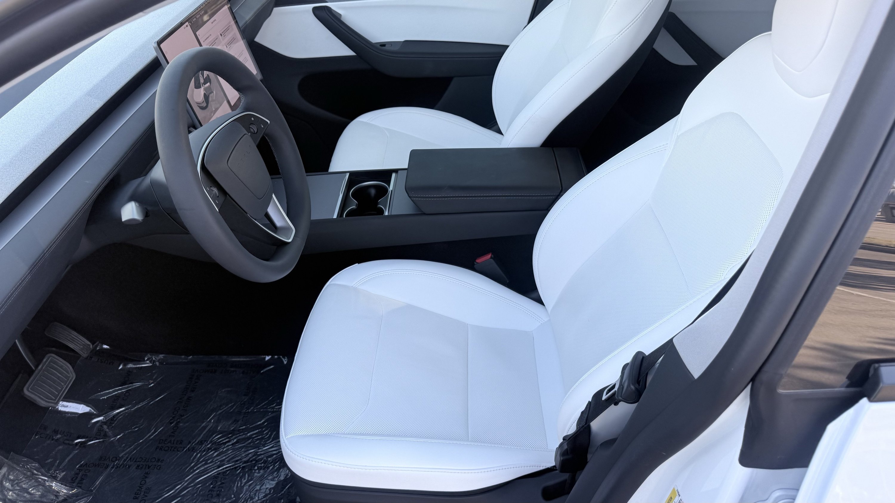 Used 2026 Tesla Model Y 2WD image 22