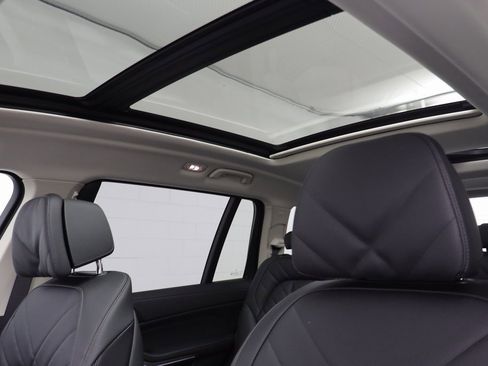 New 2026 BMW X7 xDrive40i w/ Executive Package image 14