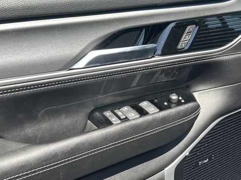 New 2026 Jeep Grand Wagoneer Limited image 11