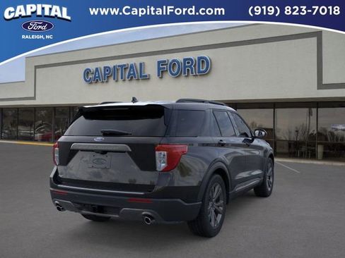 New 2024 Ford Explorer XLT w/ Equipment Group 202A image 8