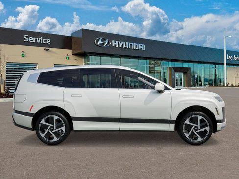 New 2026 Hyundai Ioniq 9 Calligraphy AWD/4WD image 7