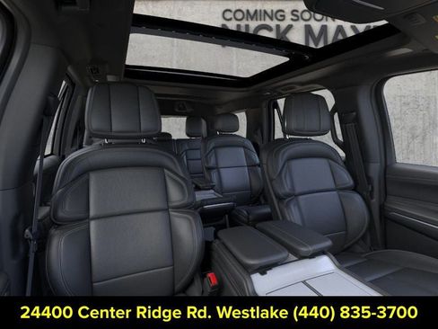 New 2026 Lincoln Navigator Reserve w/ Jet Appearance Package AWD/4WD image 10