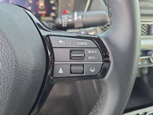 Used 2024 Acura Integra image 24