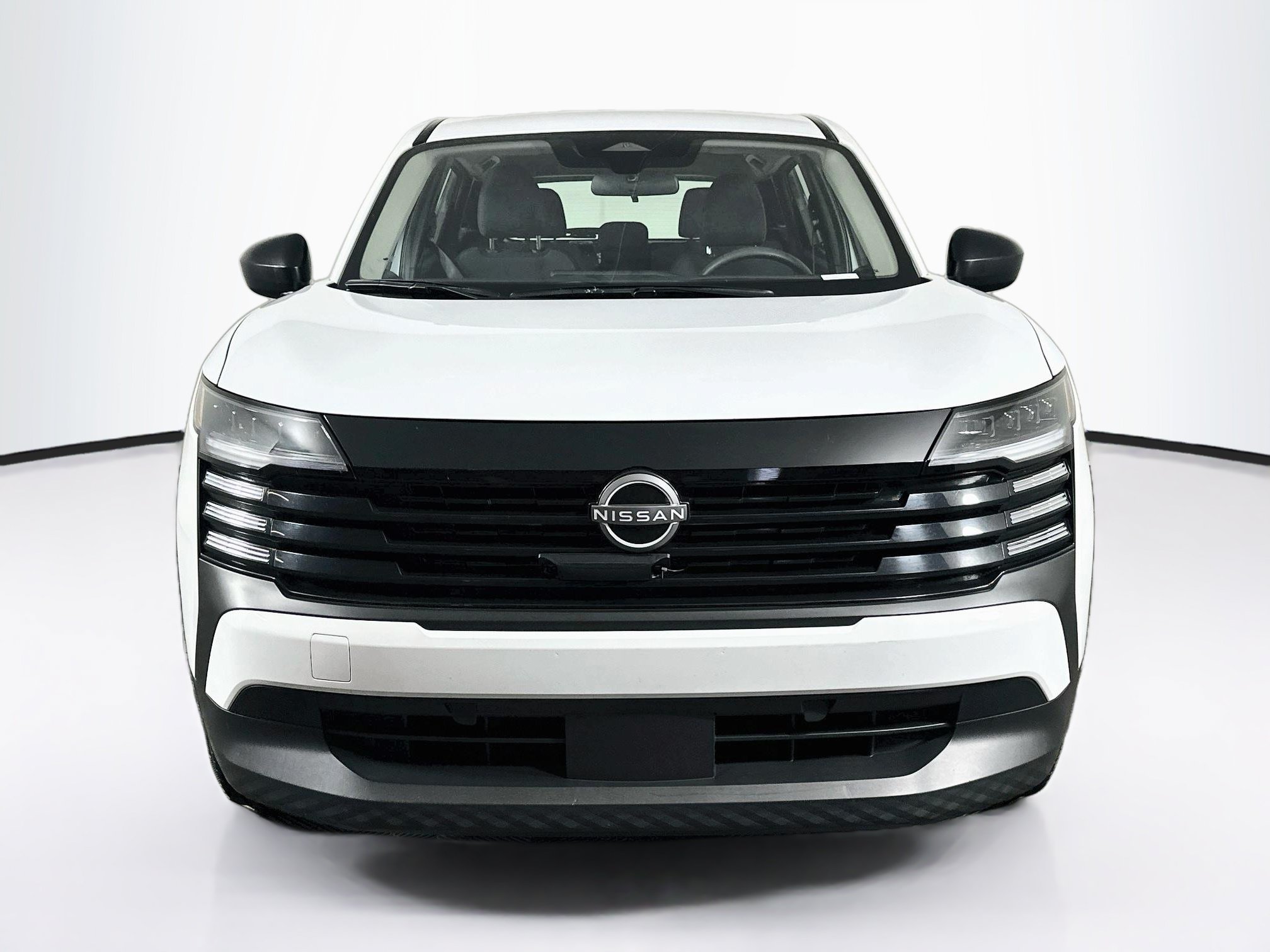 Used 2025 Nissan Kicks S FWD image 2