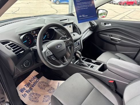 Certified 2018 Ford Escape SE w/ SE Sync 3 Package AWD/4WD image 24