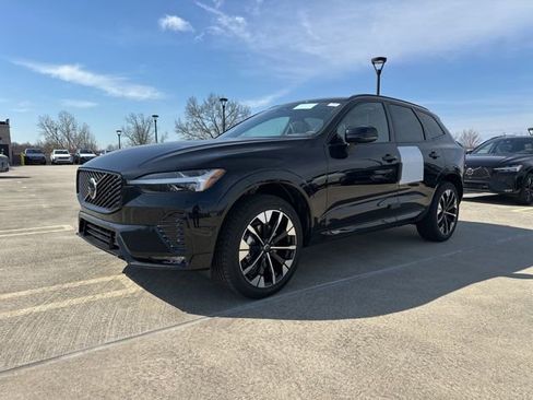 New 2026 Volvo XC60 B5 Plus w/ Protection Package Premier image 3