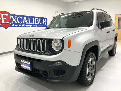Used 2018 Jeep Renegade Sport w/ Power & Air Group image 3