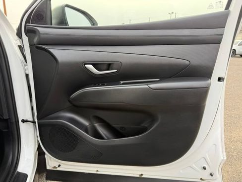 Used 2026 Hyundai Tucson SEL FWD image 9