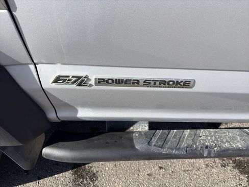Used 2019 Ford F550 4x4 Regular Cab Super Duty image 10