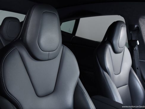 Used 2018 Tesla Model S 100D image 25