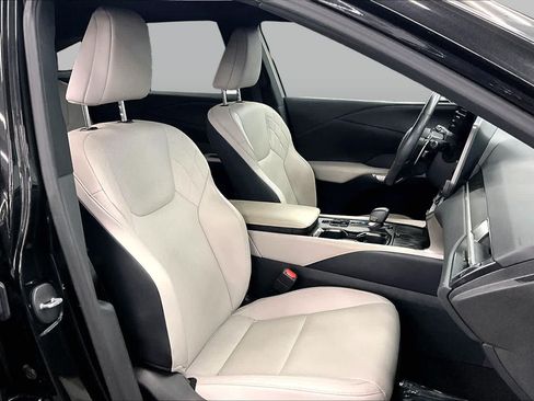 Certified 2023 Lexus RX 350 Premium w/ Accessory Package (Z1) FWD image 8