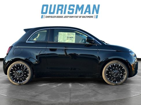 New 2025 FIAT 500 e image 7