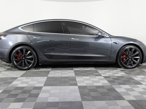 Used 2020 Tesla Model 3 Performance image 9