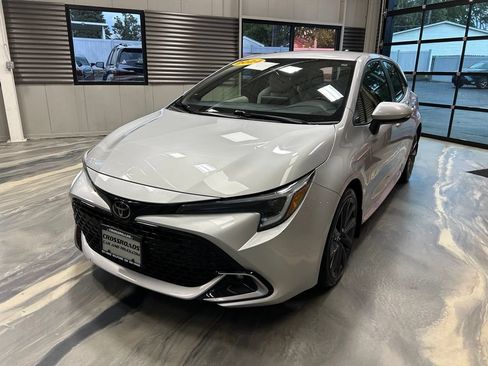 Used 2024 Toyota Corolla XSE FWD image 3