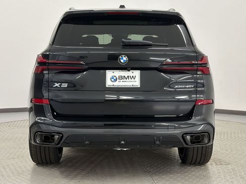 New 2026 BMW X5 xDrive40i w/ M Sport Package AWD/4WD image 10