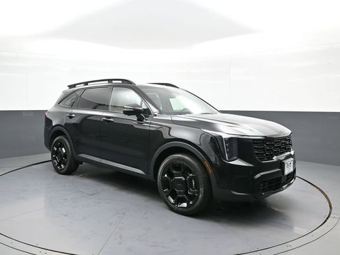 New 2026 Kia Sorento SX Prestige w/ Olive Brown Leather Package image 4