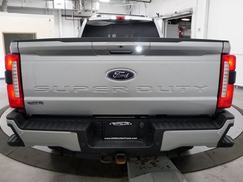 Used 2023 Ford F250 Lariat w/ Lariat Ultimate Package AWD/4WD image 6